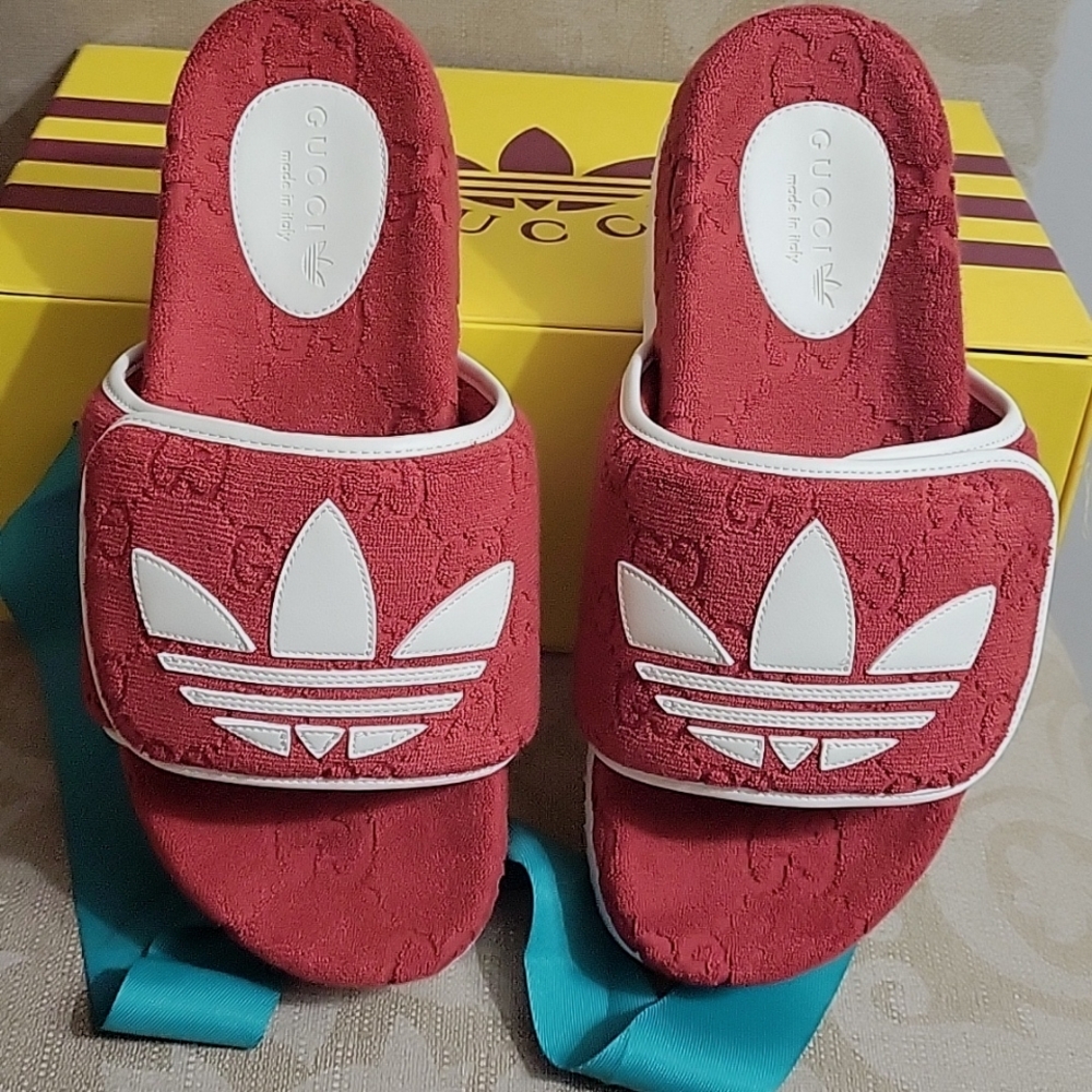 GUCCI  ADIDAS MEN RED PLATFORM GG LOGO SLIDE SANDLAS NIB